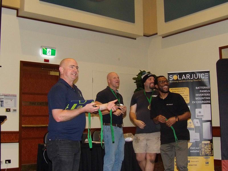 2025 Apr/Oct Roadshow - Photo 27