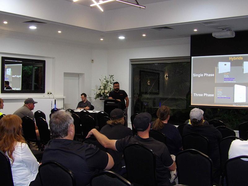 2025 Apr/Oct Roadshow - Photo 35