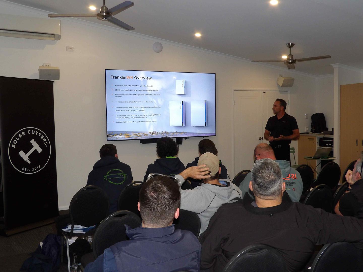 2025 Apr/Oct Roadshow - Photo 78