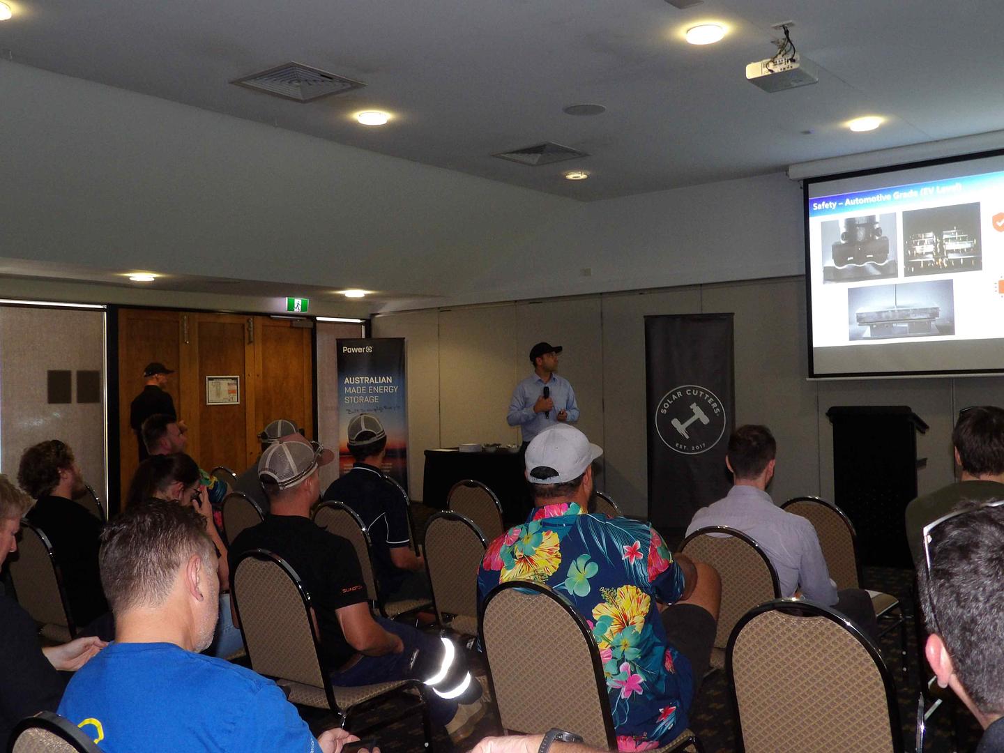 2025 Apr/Oct Roadshow - Photo 60