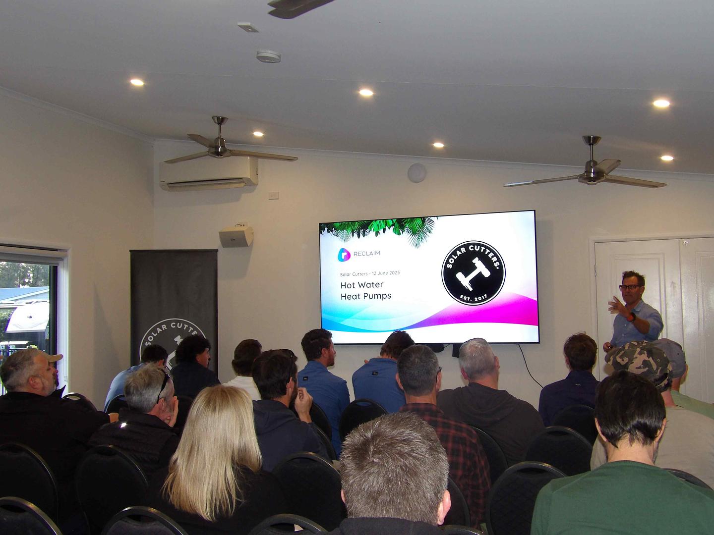 2025 Apr/Oct Roadshow - Photo 71