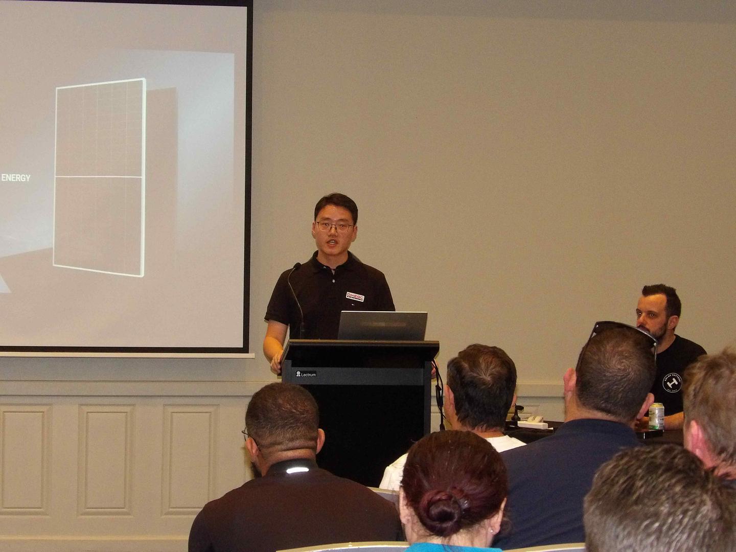 2025 Apr/Oct Roadshow - Photo 114