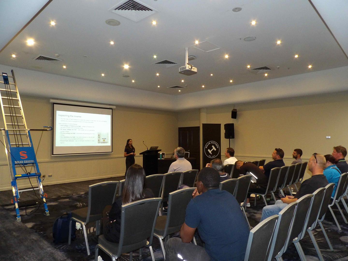 2025 Apr/Oct Roadshow - Photo 116