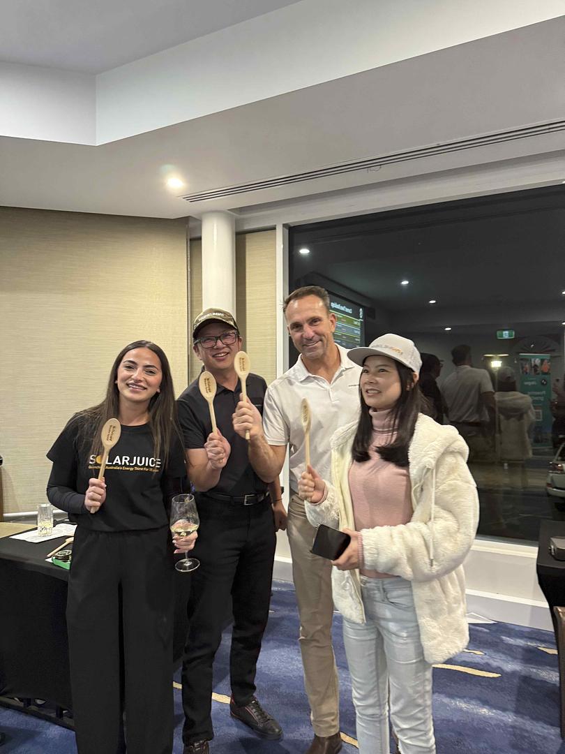 2025 Apr/Oct Roadshow - Photo 134